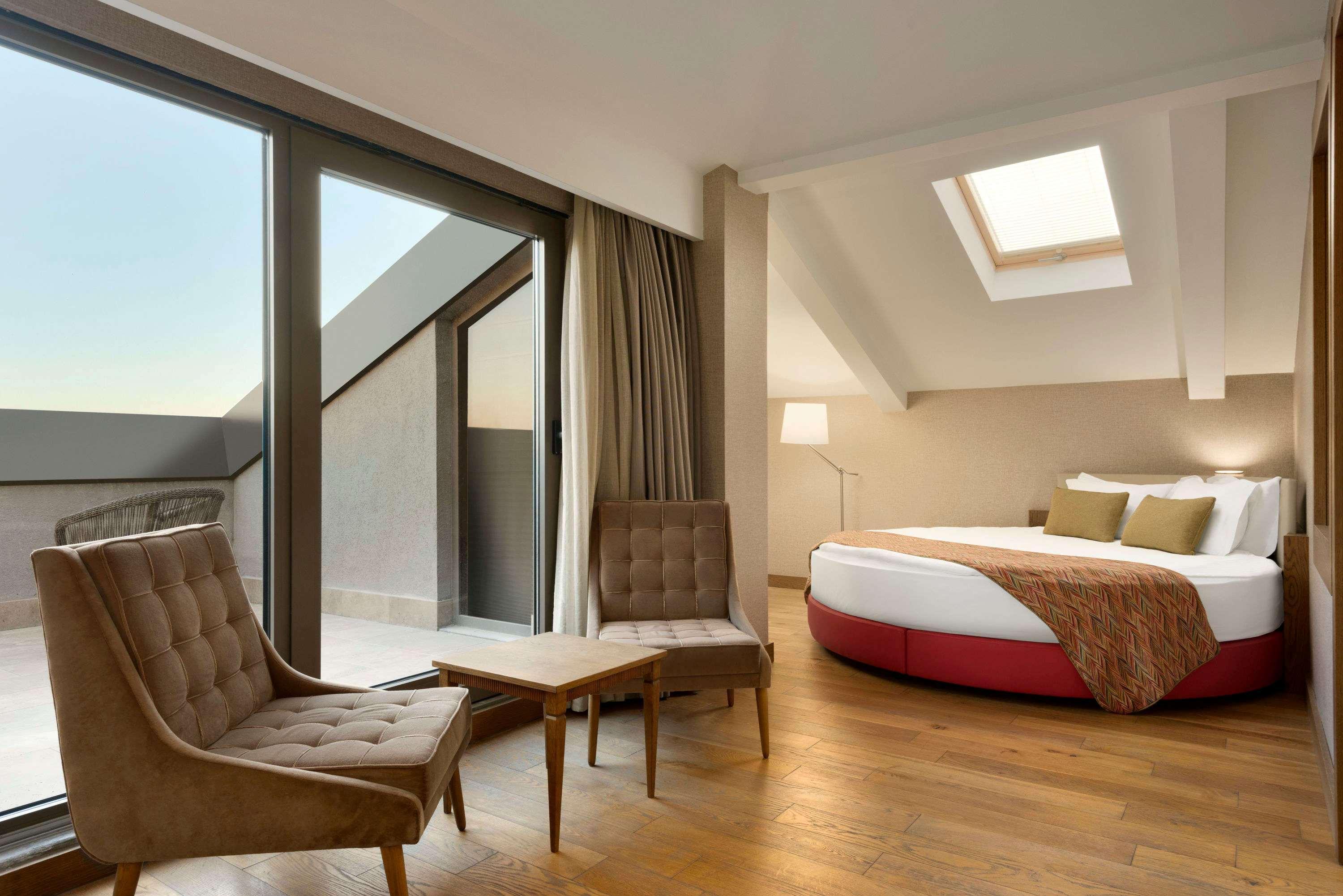 Ramada Hotel & Suites Adana Eksteriør billede