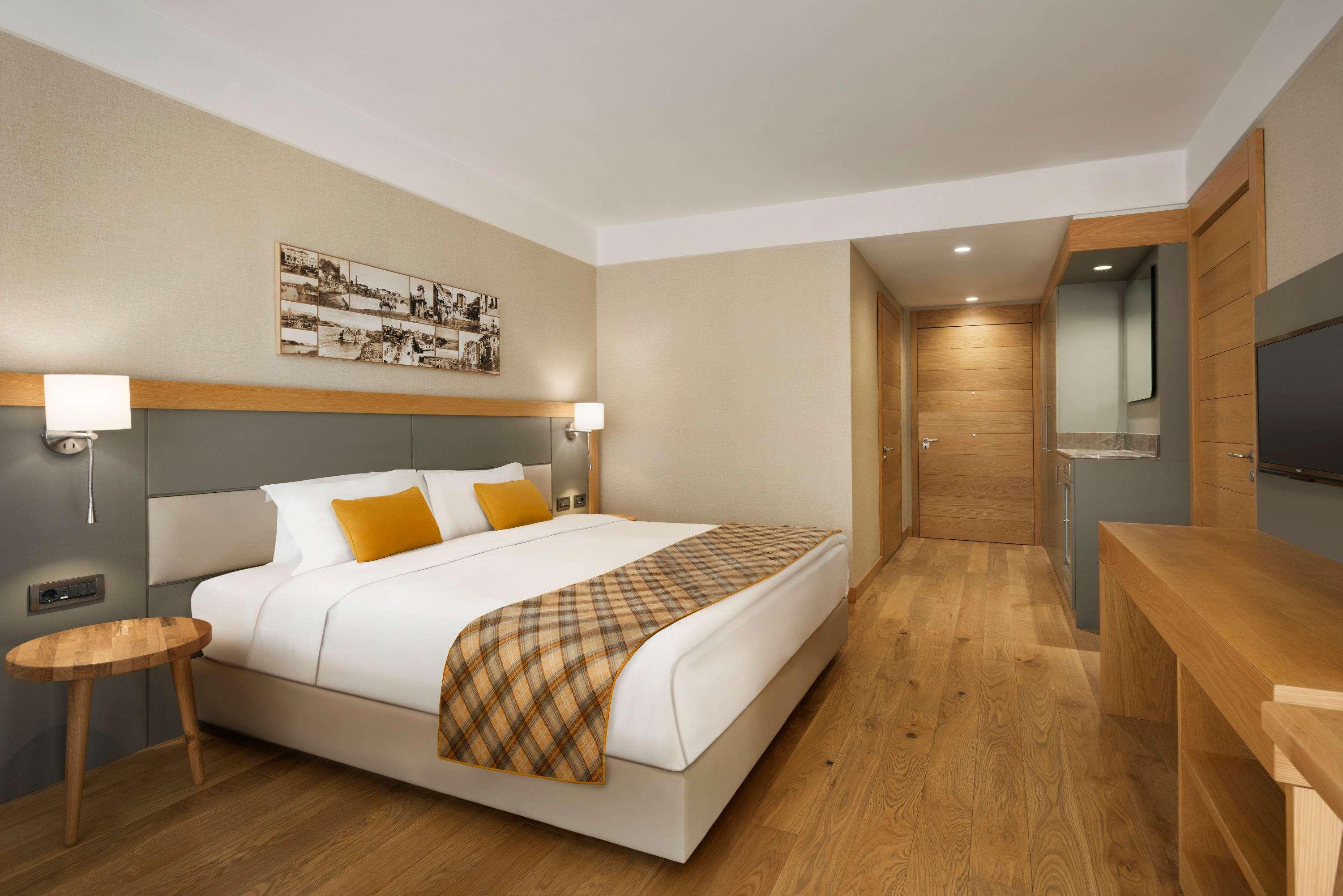 Ramada Hotel & Suites Adana Eksteriør billede
