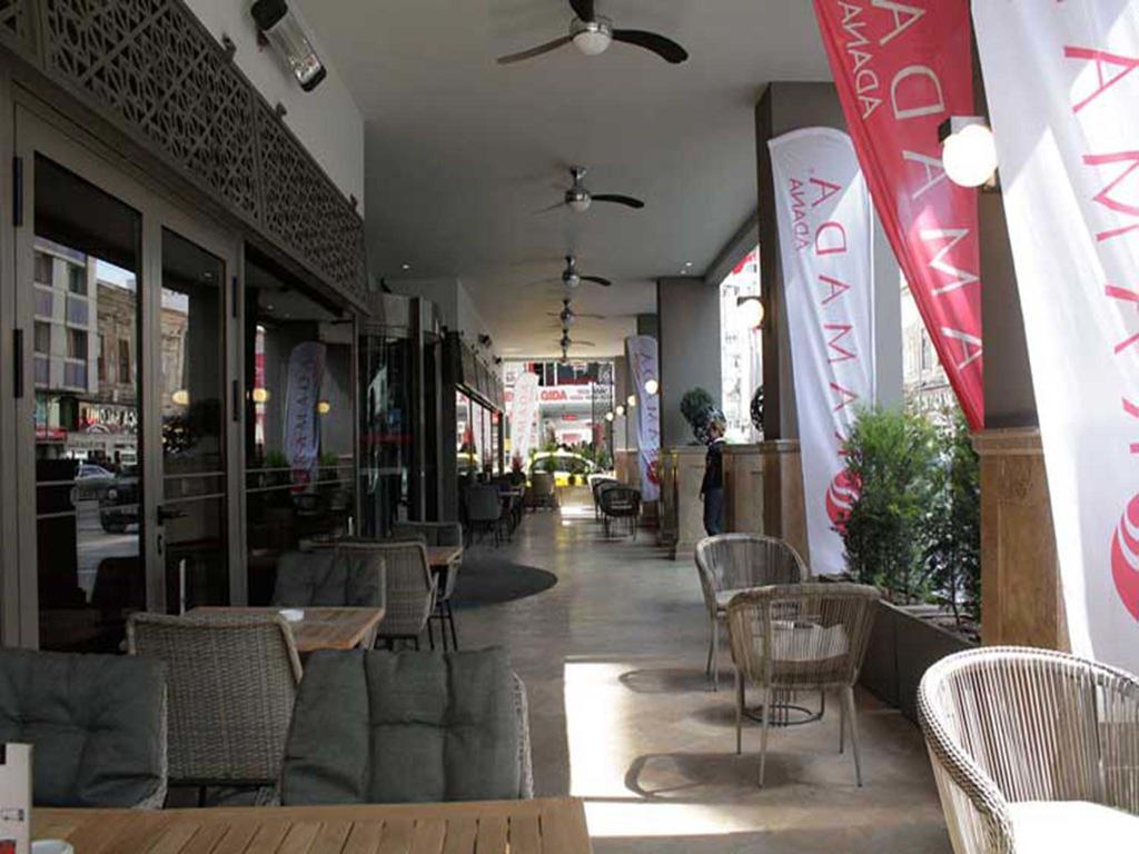 Ramada Hotel & Suites Adana Eksteriør billede